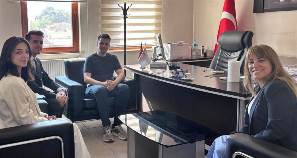 LÖSEV’den Gelibolu’da Kurum Ziyaretleri: Çalışmalar Anlatıldı